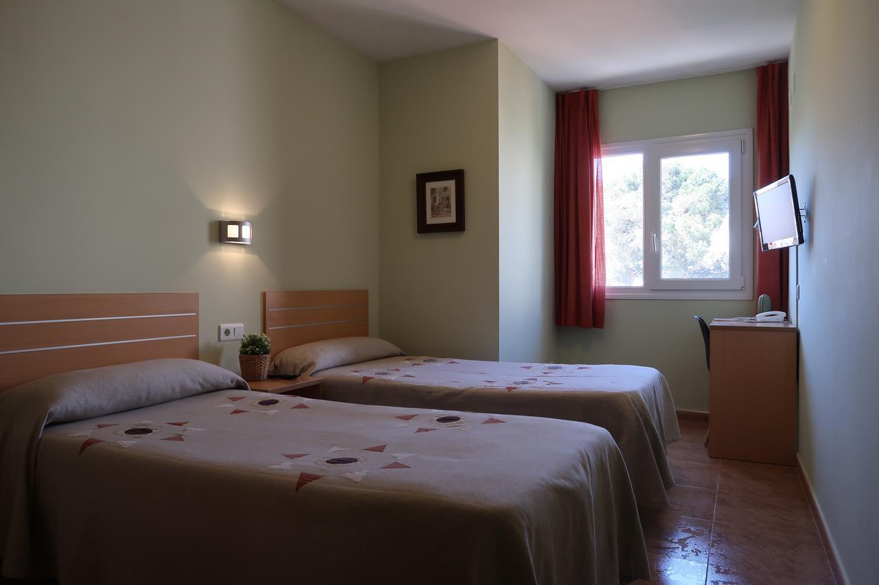 El Cami Hotel Камбрильс Экстерьер фото