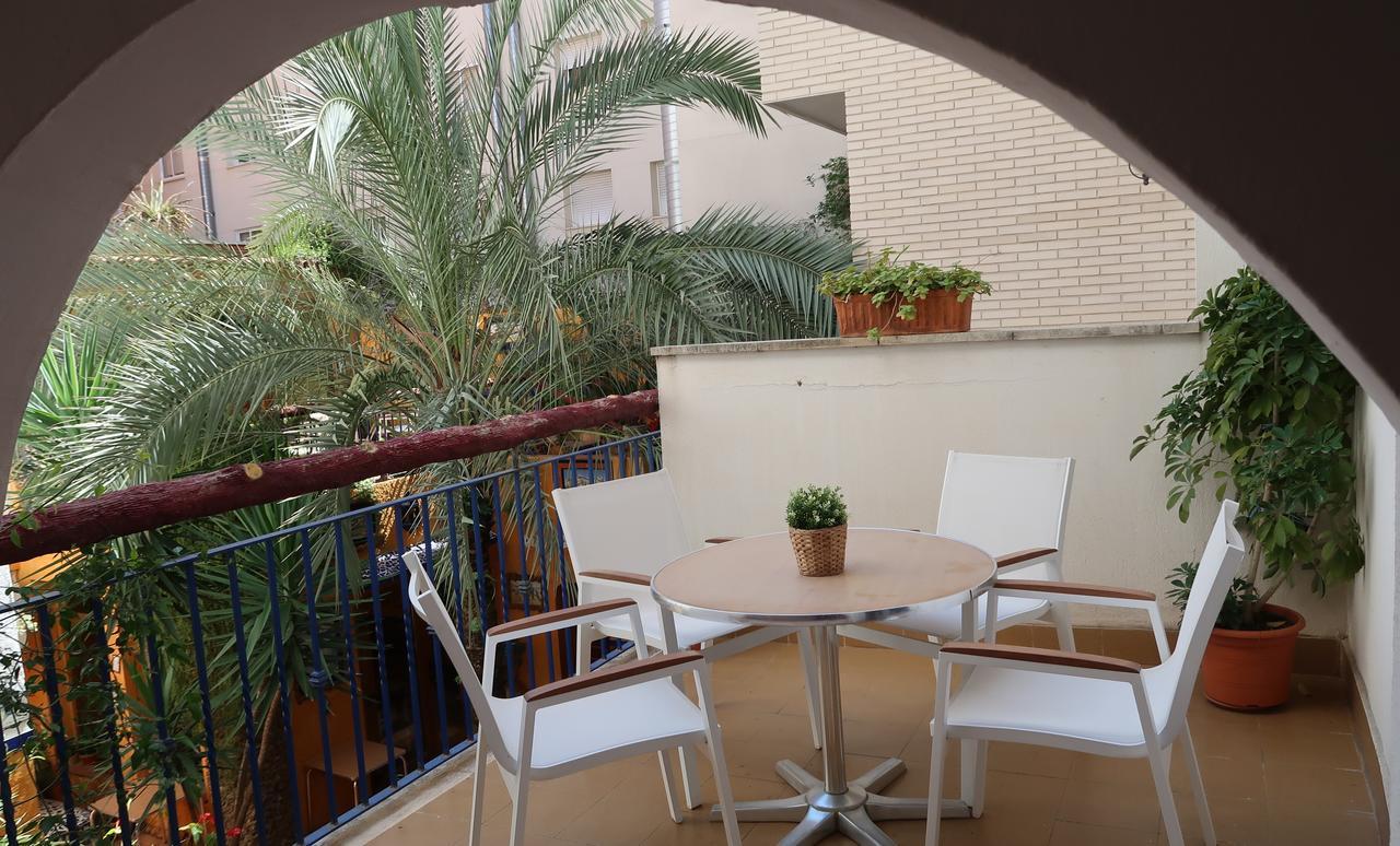 El Cami Hotel Камбрильс Экстерьер фото