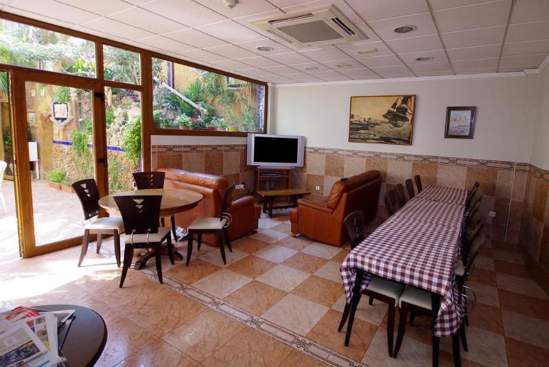 El Cami Hotel Камбрильс Экстерьер фото